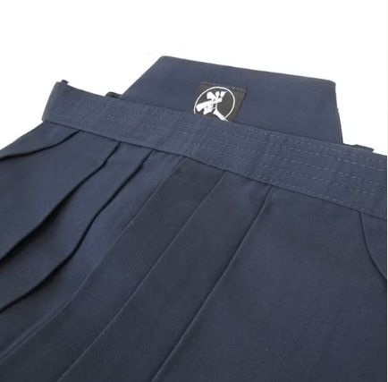 【Iaido】Hakama d’Iaido modèle spécial en polyester – coupe large